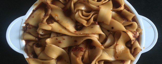 教你正宗流汁宽粉的做法(流汁宽粉配方)