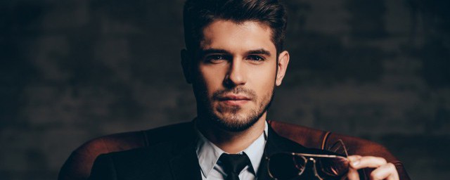 关于男生昵称简约个性(好听男生昵称简短)