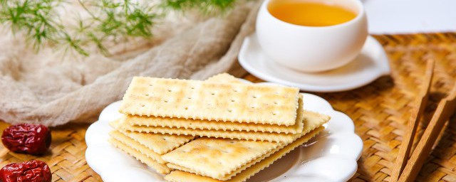 苏打饼干对胃有哪些好处和坏处(小苏打饼干对胃有好处吗)