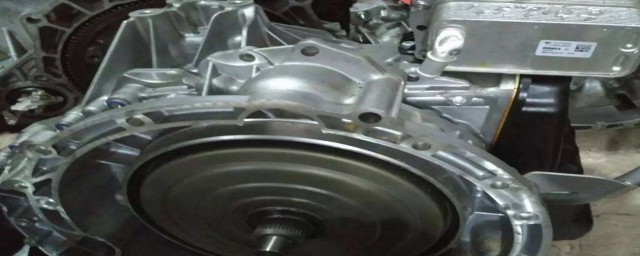 双离合变速箱打滑的原因及方法(自动变速箱离合器打滑的原因)