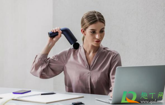 筋膜枪老年人可以用吗