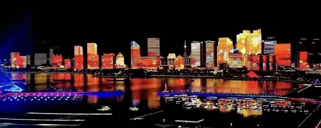 青岛十大旅游景点介绍(青岛著名旅游景点有哪些)