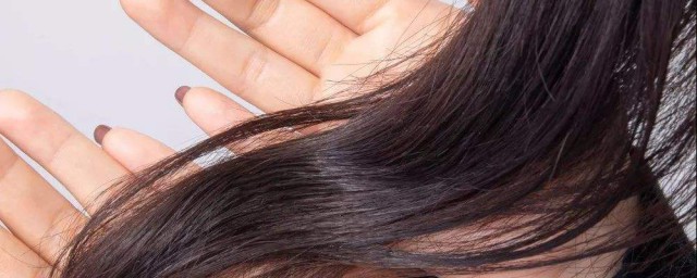 头发怎么保湿(头发怎么保湿不定型)