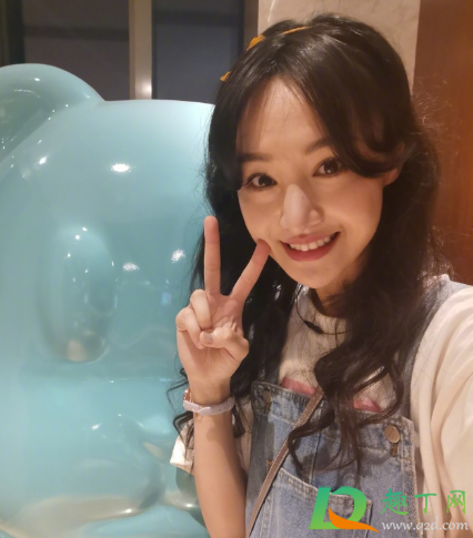 郑爽背后的金主是胡广松吗(郑爽与金主胡广松) 郑爽背后的金主是胡广松吗(郑爽与金主胡广松)