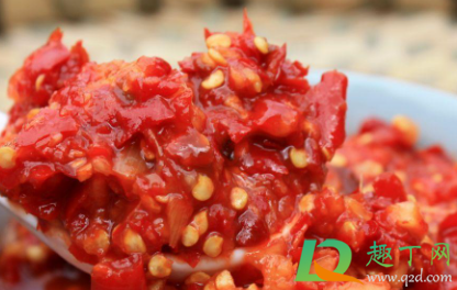 为什么做的辣椒酱里面很多水(做辣椒酱为什么不能有水)