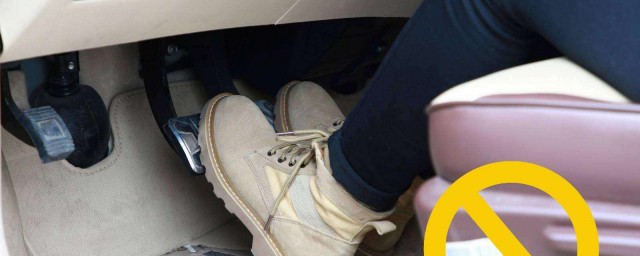 一般小轿车的离合器怎么调?(轿车怎样调离合器)