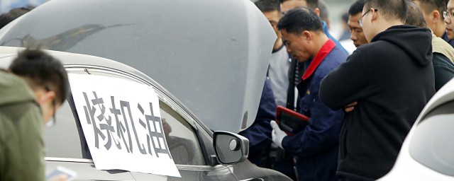 烧机油的原因是什么(发动机烧机油的各种原因是什么)