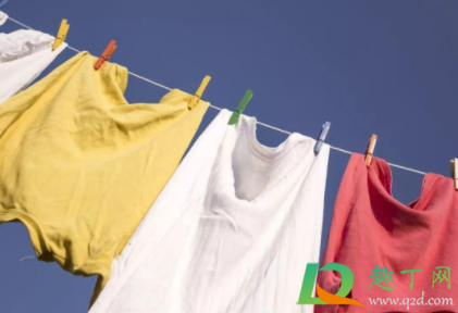 干掉的咖啡渍怎么去除(如何除掉咖啡渍)