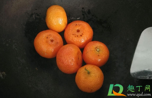 烤橘子冷了可以吃吗(冻的橘子再拿出来烤能吃吗)