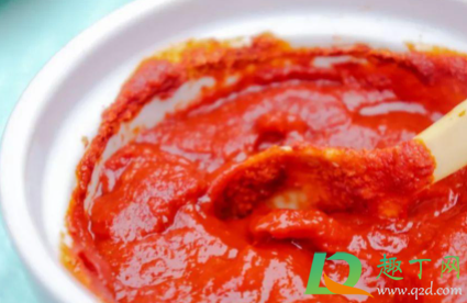 为什么做的辣椒酱里面很多水(做辣椒酱为什么不能有水)