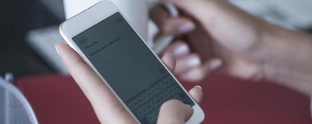 只需4步就可切换(切换两种方式)