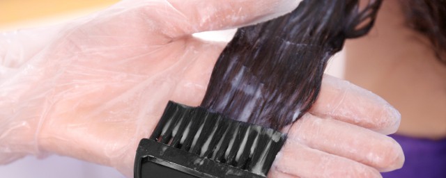 一洗黑是植物制剂吗(一洗黑对身体有伤害吗是纯植物提取的吗)