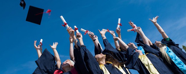 教你用唯美句子作毕业结业感言(毕业结束语唯美句子)