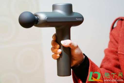 筋膜枪需要用力按压吗(筋膜枪是要完全按下去吗)