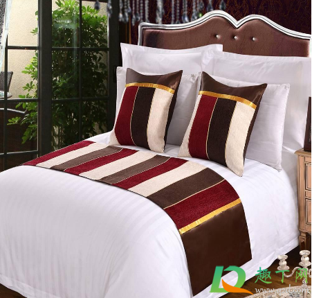 酒店床尾巾是不是夫妻办事用的(酒店客房床尾巾作用) 酒店床尾巾是不是夫妻办事用的(酒店客房床尾巾作用)