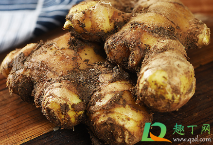 生姜贴肚脐治便秘真的吗(便秘生姜贴肚脐管用吗!)