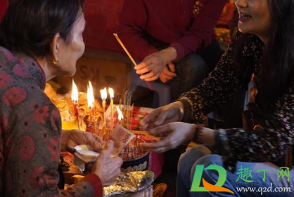  2021惊蛰打小人什么时间打最好