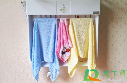 先放滴露还是洗衣液(滴露消毒液是洗完衣服用还是洗前用)