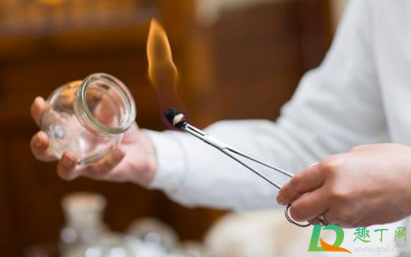 打新冠疫苗可以拔罐吗(打新冠疫苗能去拔罐吗)