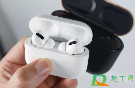 airpods免费换新是换充电仓吗(airpods换充电仓可以吗)