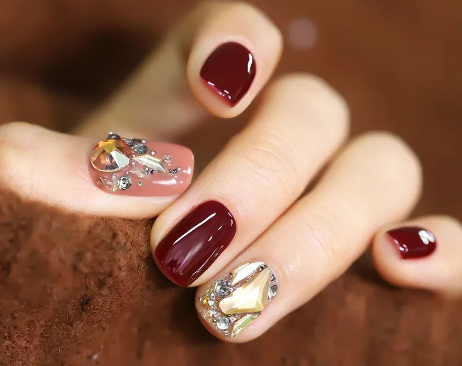 2021春节美甲图片大全红色显白(春节美甲图片大全2020红色)