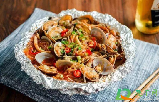 打了新冠疫苗可以吃花甲吗(打了新冠疫苗可以吃花甲不)