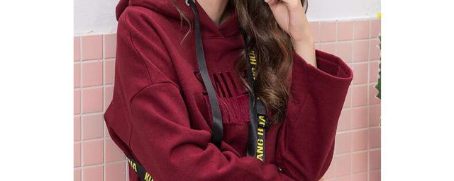 配什么看裤子好(怎样才能知道什么裤子配什么衣服)