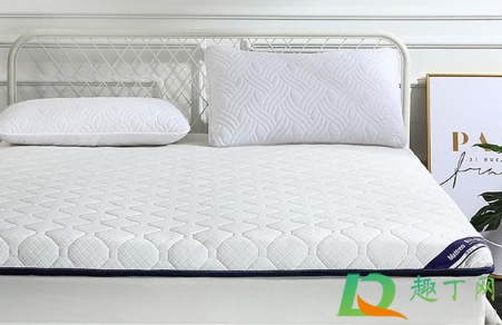 床垫有黄印子是为什么(为什么床单上有黄色印记)