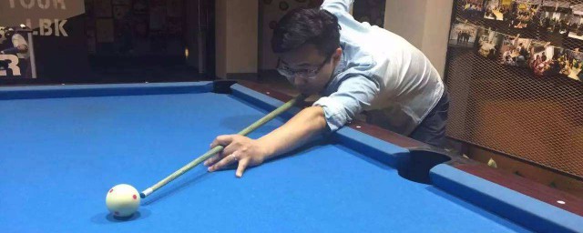 台球角度瞄准技巧(最易掌握的台球瞄准技巧)