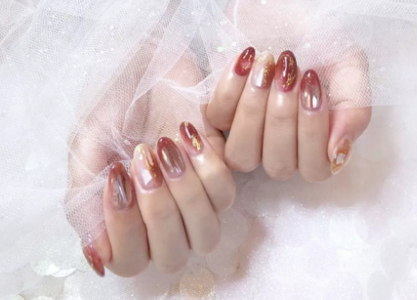 2021春节美甲图片大全红色显白(春节美甲图片大全2020红色)