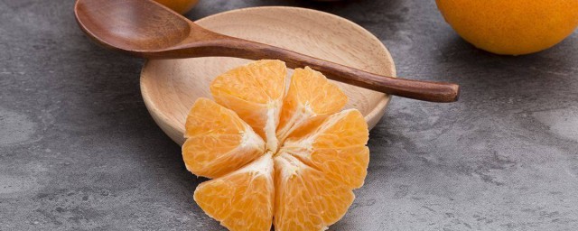 坚果蜂蜜和柑橘(蜜桔和柑橘)