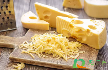 怎么看奶酪是否变质(判断奶酪是否变质)