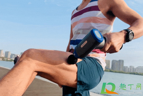 筋膜枪打完更酸痛怎么回事(筋膜枪打的肌肉有点酸疼)