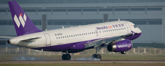 飞机有限制带物品多少的规定(坐飞机所带物品不能超过多少)