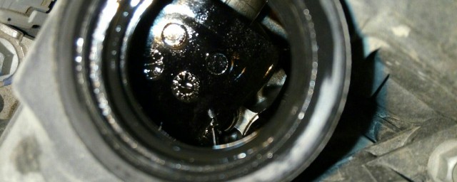 朗动用什么机油比较合适(朗动换什么机油好)