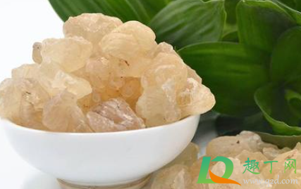 雪燕怎么炖才不会化水(雪燕是水开后放下去炖吗)