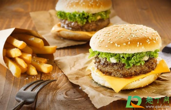 打新冠疫苗能吃汉堡吗(打新冠疫苗可以吃汉堡吗?) 打新冠疫苗能吃汉堡吗(打新冠疫苗可以吃汉堡吗?)