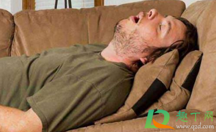 用嘴巴呼吸睡觉会打呼噜吗(睡觉打呼噜是用嘴呼吸吗) 用嘴巴呼吸睡觉会打呼噜吗(睡觉打呼噜是用嘴呼吸吗)