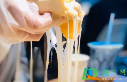怎么让奶酪拉丝(奶油奶酪可以拉丝吗)
