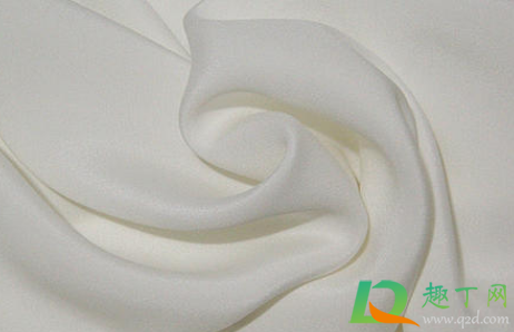 白衣服爱粘毛是质量不行吗(衣服粘毛是因为质量不好吗) 白衣服爱粘毛是质量不行吗(衣服粘毛是因为质量不好吗)