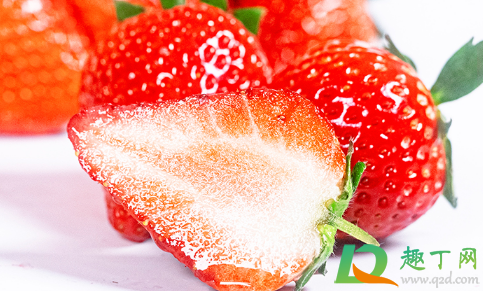 草莓用盐水泡要泡多少时间(草莓泡盐水泡多久合适) 草莓用盐水泡要泡多少时间(草莓泡盐水泡多久合适)