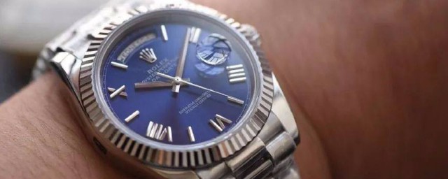 手表调日期教程(手表如何调日期)