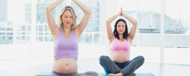 孕期饮食需要注意什么(孕期饮食方面需要注意什么)