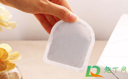 暖足贴可以在被窝里用吗(暖足贴可以贴在身上吗)