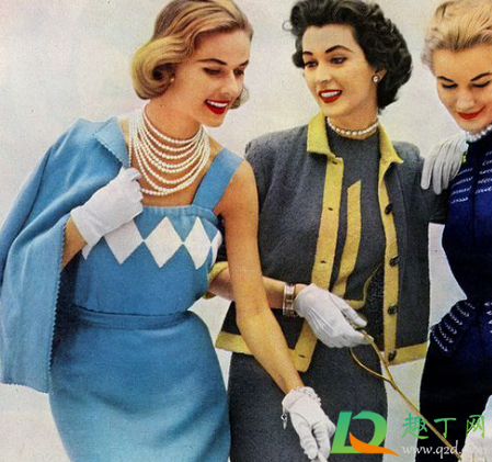 2021年流行色是黄色吗(为什么2021流行黄色和灰色) 2021年流行色是黄色吗(为什么2021流行黄色和灰色)