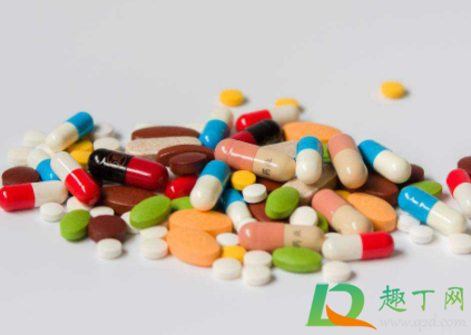 吃药和咖啡冲突吗(咖啡和药一起吃有影响吗)