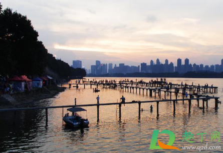 今年武汉过年冷吗2021(武汉今年过年冷吗2020)