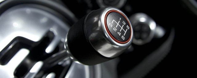 汽车换挡技巧(车辆换挡技巧)