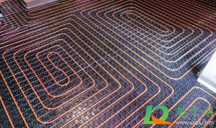 如何判断地暖开没开(怎么确认地暖是开着的)