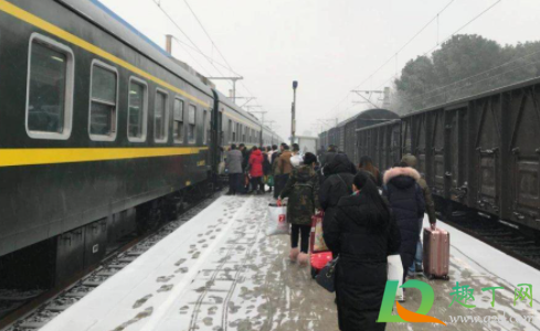 广东始发列车停运真的假的(广东火车停了吗)